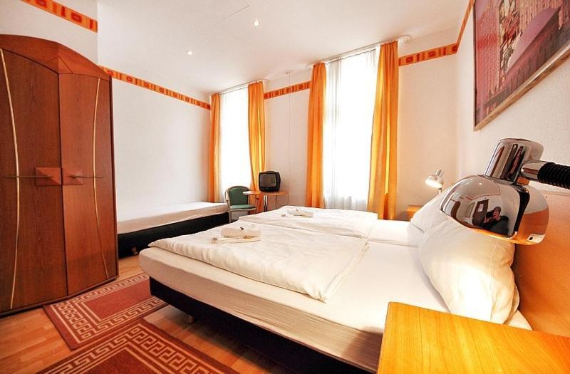 City Hotel Storch Κολωνία Δωμάτιο φωτογραφία