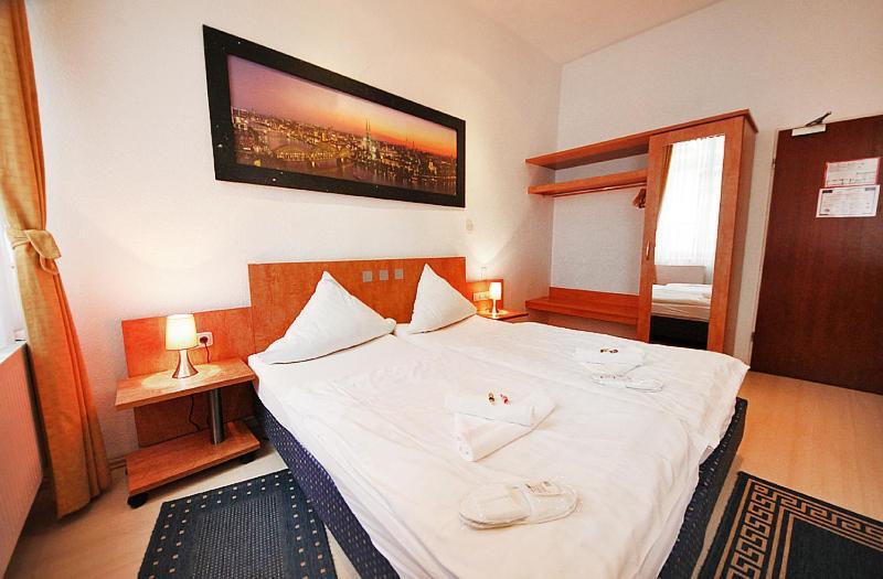 City Hotel Storch Κολωνία Εξωτερικό φωτογραφία